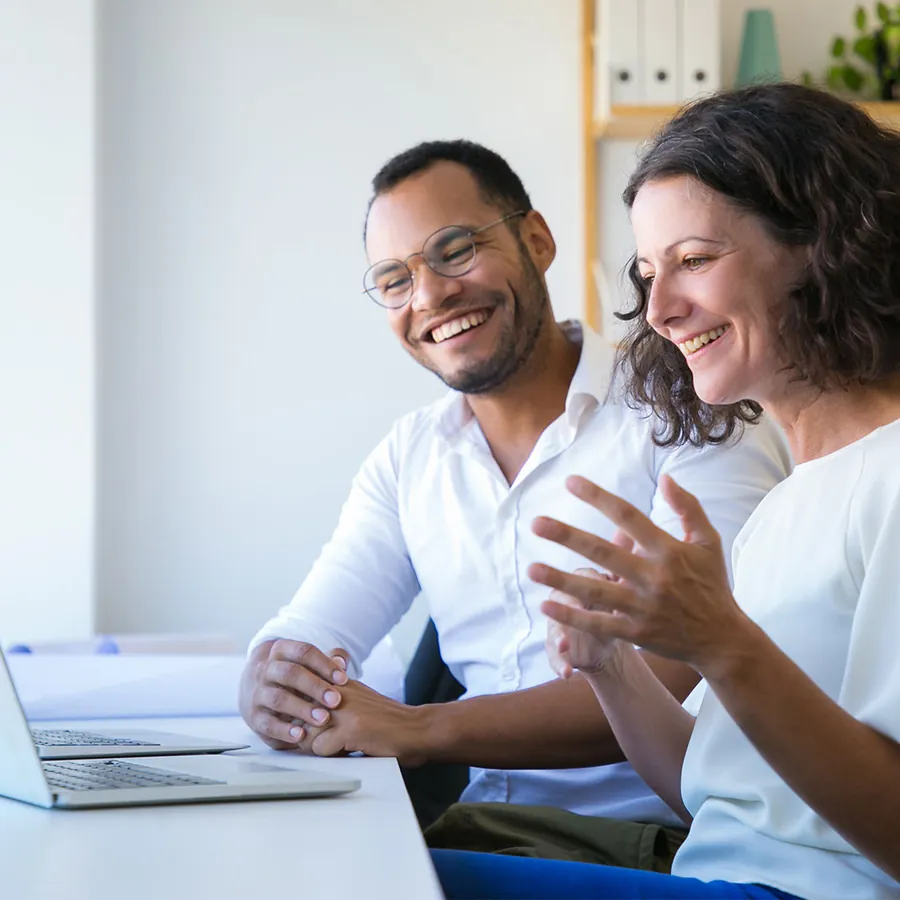 Business owners in an accounting consultation in Davie, Florida